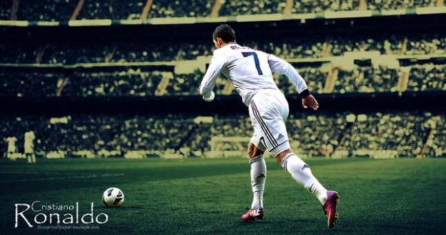 Video: Phân tích khoa học cú sút phạt trực tiếp Knuckle Ball của CR7